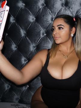 OnlyFans - Tania Bombon / @taniabombon Scene 92 — photo 10 of 20