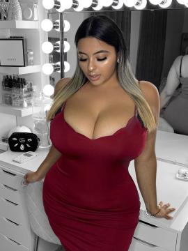 OnlyFans - Tania Bombon / @taniabombon Scene 94 — photo 11 of 20