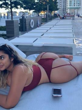 OnlyFans - Tania Bombon / @taniabombon Scene 98 — photo 6 of 20