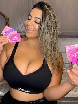 OnlyFans - Tania Bombon / @taniabombon Scene 103 — photo 15 of 20