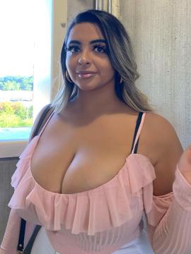 OnlyFans - Tania Bombon / @taniabombon Scene 109 — photo 3 of 20