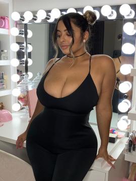 OnlyFans - Tania Bombon / @taniabombon Scene 119 — photo 19 of 20