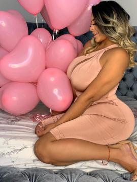 OnlyFans - Tania Bombon / @taniabombon Scene 120 — photo 13 of 20
