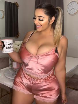 OnlyFans - Tania Bombon / @taniabombon Scene 121 — photo 11 of 20