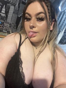 OnlyFans - Zoë / @zoemalvina Scene 1 — photo 15 of 20