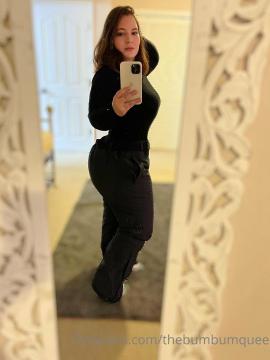 OnlyFans - Ana aka TheBumbumqueen / @thebumbumqueen Scene 5 — photo 10 of 20