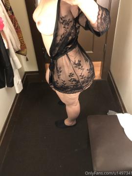 OnlyFans - Ana aka TheBumbumqueen / @thebumbumqueen Scene 41 — photo 1 of 20