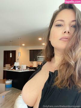 OnlyFans - Ana aka TheBumbumqueen / @thebumbumqueen Scene 50 — photo 1 of 20