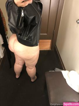 OnlyFans - Ana aka TheBumbumqueen / @thebumbumqueen Scene 54 — photo 3 of 20