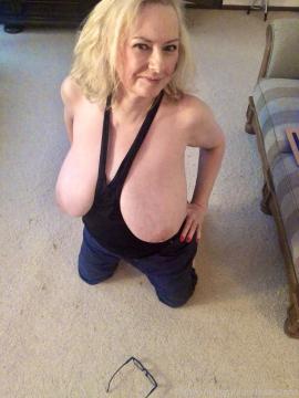 OnlyFans - Courtesan Annabel / @courtesananna Scene 63 — photo 1 of 20