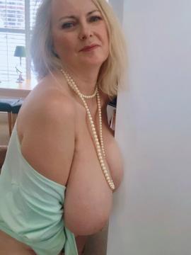 OnlyFans - Courtesan Annabel / @courtesananna Scene 73 — photo 7 of 20