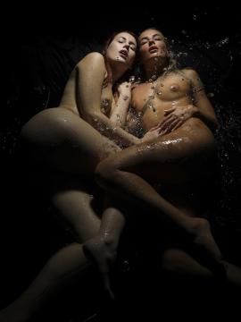 So Wet Beside Her 2 — photo 8 of 24