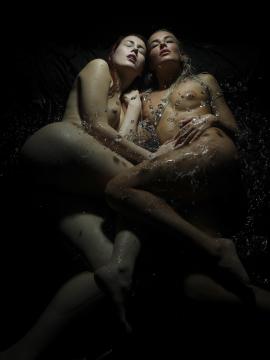 So Wet Beside Her 2 — photo 2 of 24