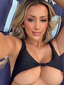 OnlyFans - misslexiswilson 💋👙❤ Scene 23