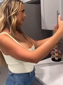 OnlyFans - misslexiswilson 💋👙❤ Scene 75 — photo 1 of 20