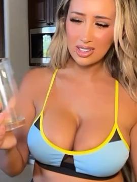 OnlyFans - misslexiswilson 💋👙❤ Scene 88 — photo 14 of 20