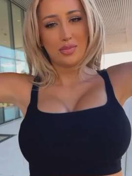 OnlyFans - misslexiswilson 💋👙❤ Scene 94 — photo 18 of 20