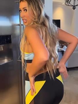 OnlyFans - misslexiswilson 💋👙❤ Scene 96 — photo 12 of 20