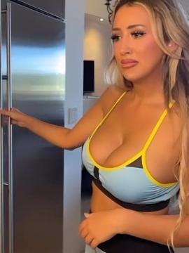 OnlyFans - misslexiswilson 💋👙❤ Scene 97