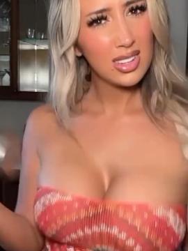 OnlyFans - misslexiswilson 💋👙❤ Scene 101 — photo 3 of 20