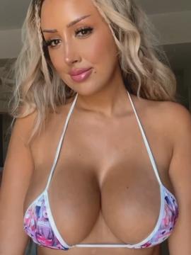 OnlyFans - misslexiswilson 💋👙❤ Scene 106 — photo 5 of 20