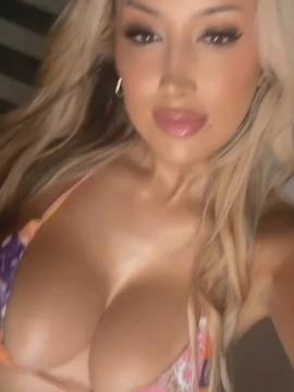OnlyFans - misslexiswilson 💋👙❤ Scene 106 — photo 16 of 20