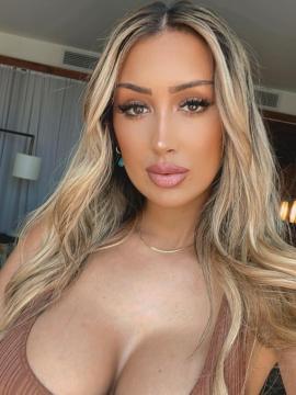 OnlyFans - misslexiswilson 💋👙❤ Scene 123