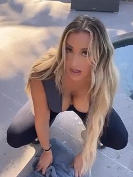 OnlyFans - misslexiswilson 💋👙❤ Scene 135 — photo 12 of 20