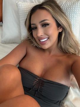 OnlyFans - misslexiswilson 💋👙❤ Scene 137 — photo 15 of 20