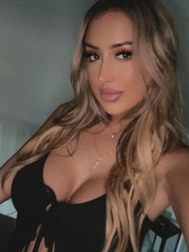 OnlyFans - misslexiswilson 💋👙❤ Scene 143 — photo 6 of 20