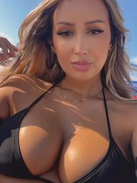 OnlyFans - misslexiswilson 💋👙❤ Scene 148 — photo 6 of 20