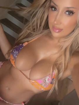 OnlyFans - misslexiswilson 💋👙❤ Scene 162 — photo 19 of 20