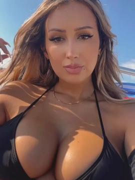 OnlyFans - misslexiswilson 💋👙❤ Scene 179