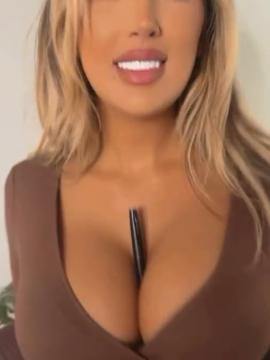 OnlyFans - misslexiswilson 💋👙❤ Scene 207 — photo 3 of 20