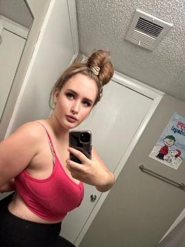 OnlyFans - Scarlett Rose / @scarlettrose34e Scene 34 — photo 12 of 20