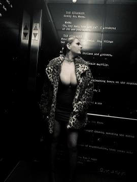 OnlyFans - Emspensiveemily / @officialemspensiveemily Scene 40 — photo 11 of 20