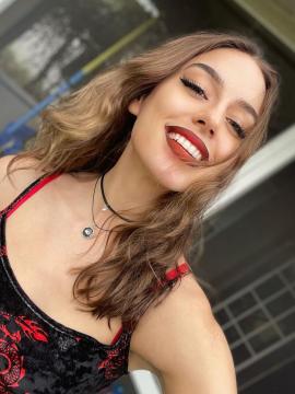 OnlyFans - Issy / @issyblack Scene 6 — photo 5 of 20