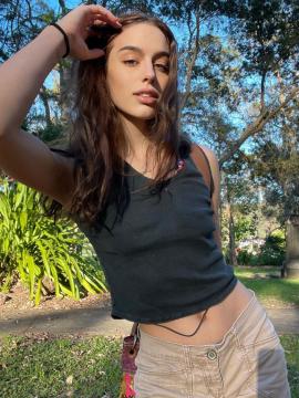 OnlyFans - Issy / @issyblack Scene 6 — photo 11 of 20