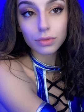 OnlyFans - Issy / @issyblack Scene 13 — photo 8 of 20