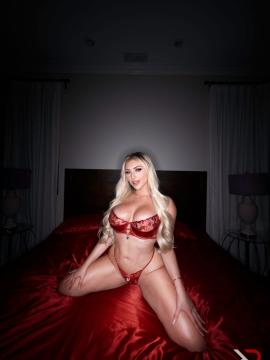 Fucking A Perfect Package — photo 16 of 20