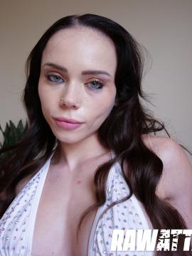 Sneaky Lucia Rossi Gets Hardcore Fucking From Friendly Neighbour P - The brunette babe chats with the surprised stud — photo 1 of 15