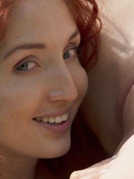 Michelle H & Amaris - Beautiful Distraction - VivThomas - Part 1 (100x) — photo 99 of 100