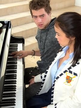 Dillion Harper - Xander Corvus 02 X 95 — photo 6 of 95