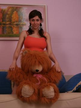 Busty Alli x80 Part1 — photo 13 of 69