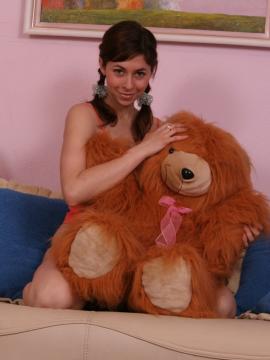 Busty Alli x80 Part1 — photo 16 of 69