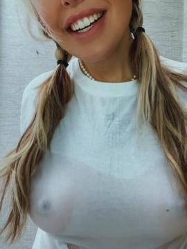 Corinna Kopf (4x) — photo 2 of 4
