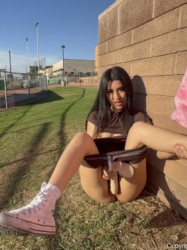 Lil Shopping Teen — photo 5 of 15
