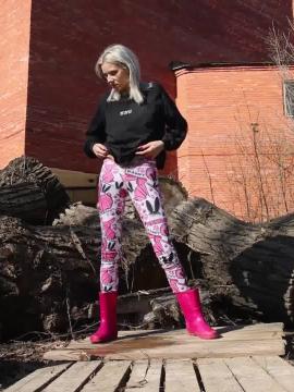 Desperate in Wellies — photo 14 of 15