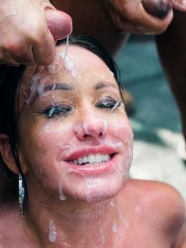 JENNIFER WHITE Sloppy 12-Cock Blowbang — photo 15 of 15