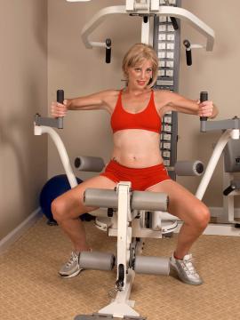 Anal exercise — photo 4 of 16